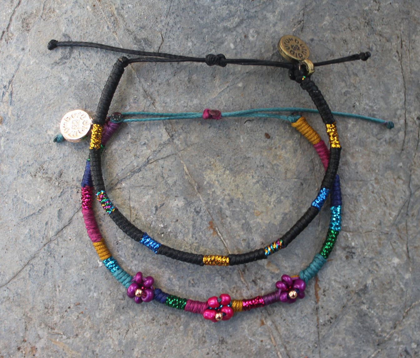 Loop Flores Set of 2 Bracelets