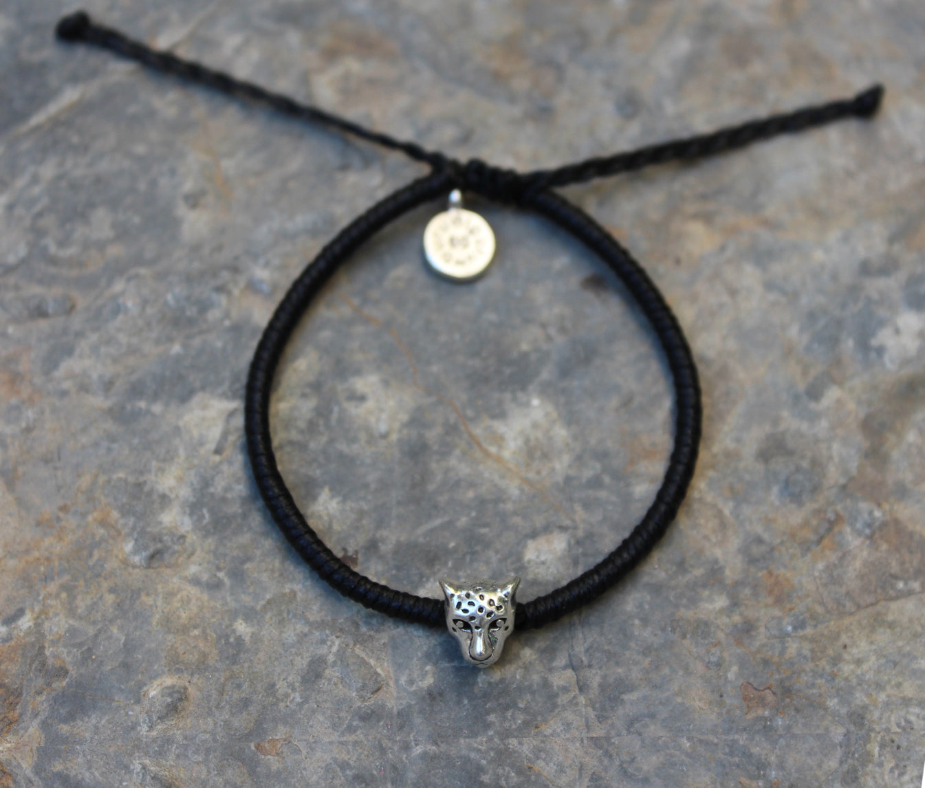 Loop Thin Bracelet/ Black Panthera