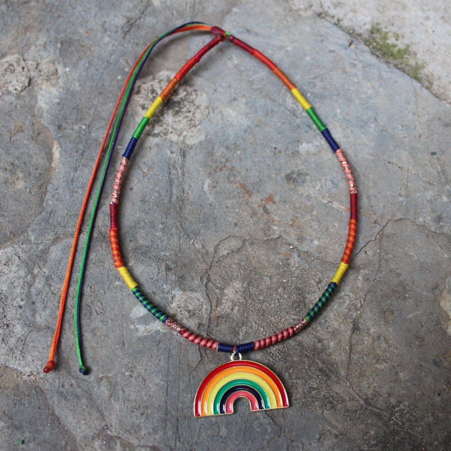 Rainbow Kolye N02